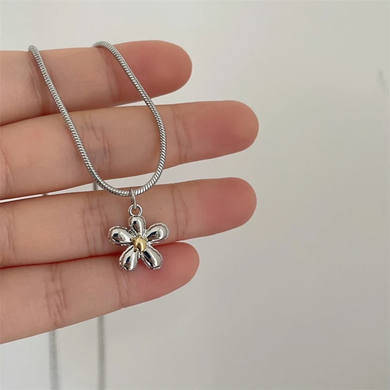 Women'S Emo Accessories - 女性のためのヴィンテージステンレス鋼のネックレス,フラワーペンダント,ネックジュエリー,スネーク,美的アクセサリー,韓国のファッション,y2k,emo