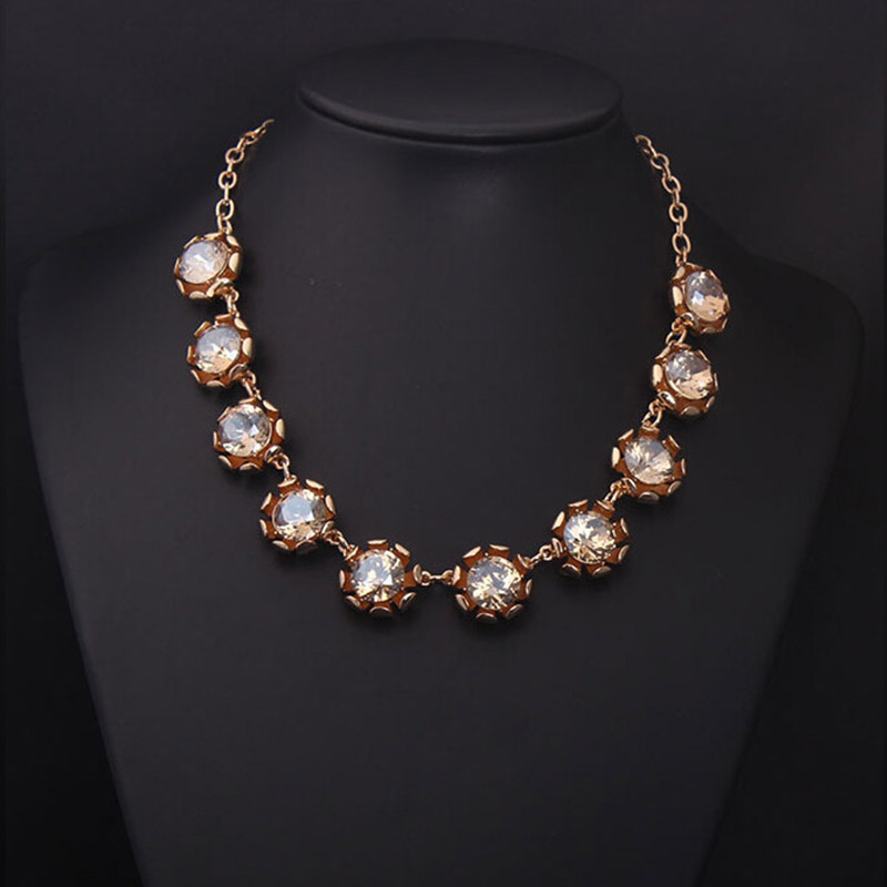 Women Accessories Dubai - 女性用ゴールドメッキダイヤモンドチョーカー,高級クリスタルネックレス,ドバイブライダルバンケットジュエリー,ディナーパーティーアクセサリー,ギフト,新品