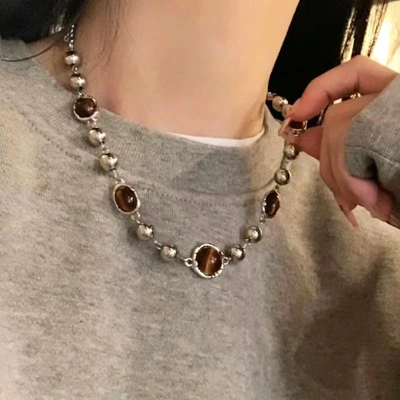 クロスハートレッドストーン手骨ペンダントチョーカーチェーンネ - Women'S Emo Accessories のレビューと価格