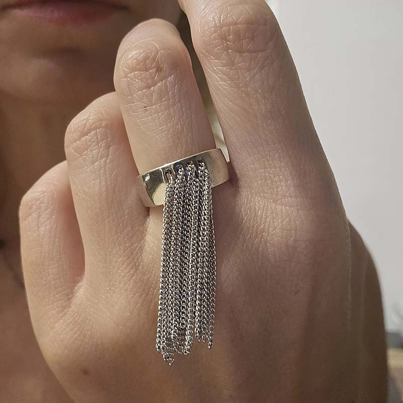女性と男性のためのシルバーの幾何学的なチェーンリング,ヒップ - Women'S Emo Accessories のレビューと価格