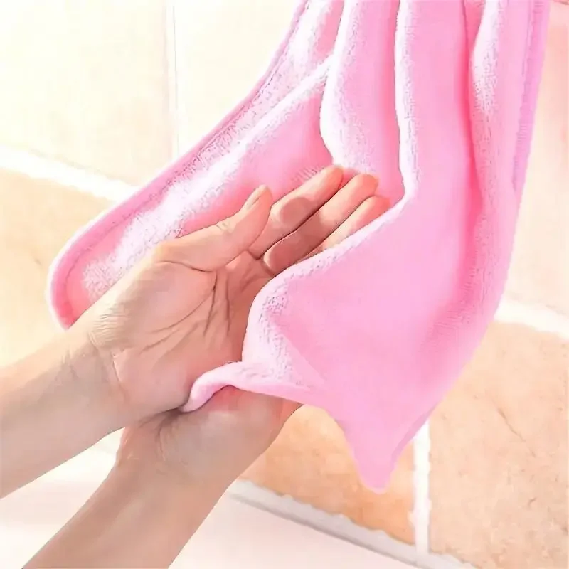 1 個のコーラルベルベットバスルーム用品、ソフトハンドタオル - Women Kitchen Accessories のレビューと価格