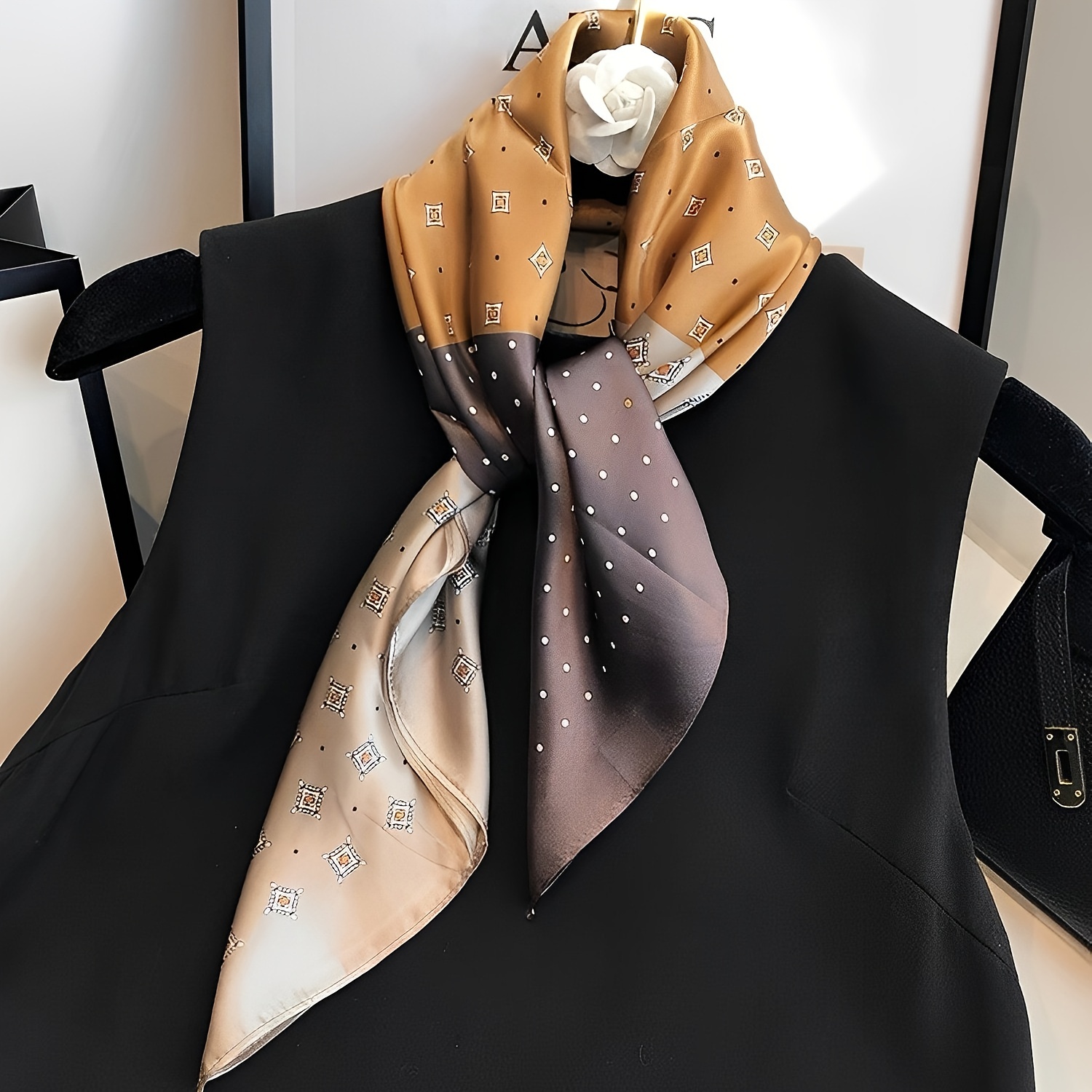 25.59インチフェイクダイヤモンド水玉スクエアスカーフエレ - Silk Scarf Square のレビューと価格